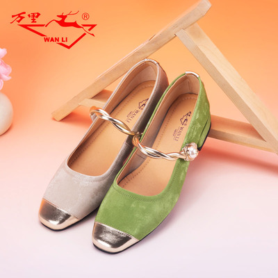 万里新款女士单鞋时尚魔术贴玛丽珍鞋真皮复古鞋HHT2143