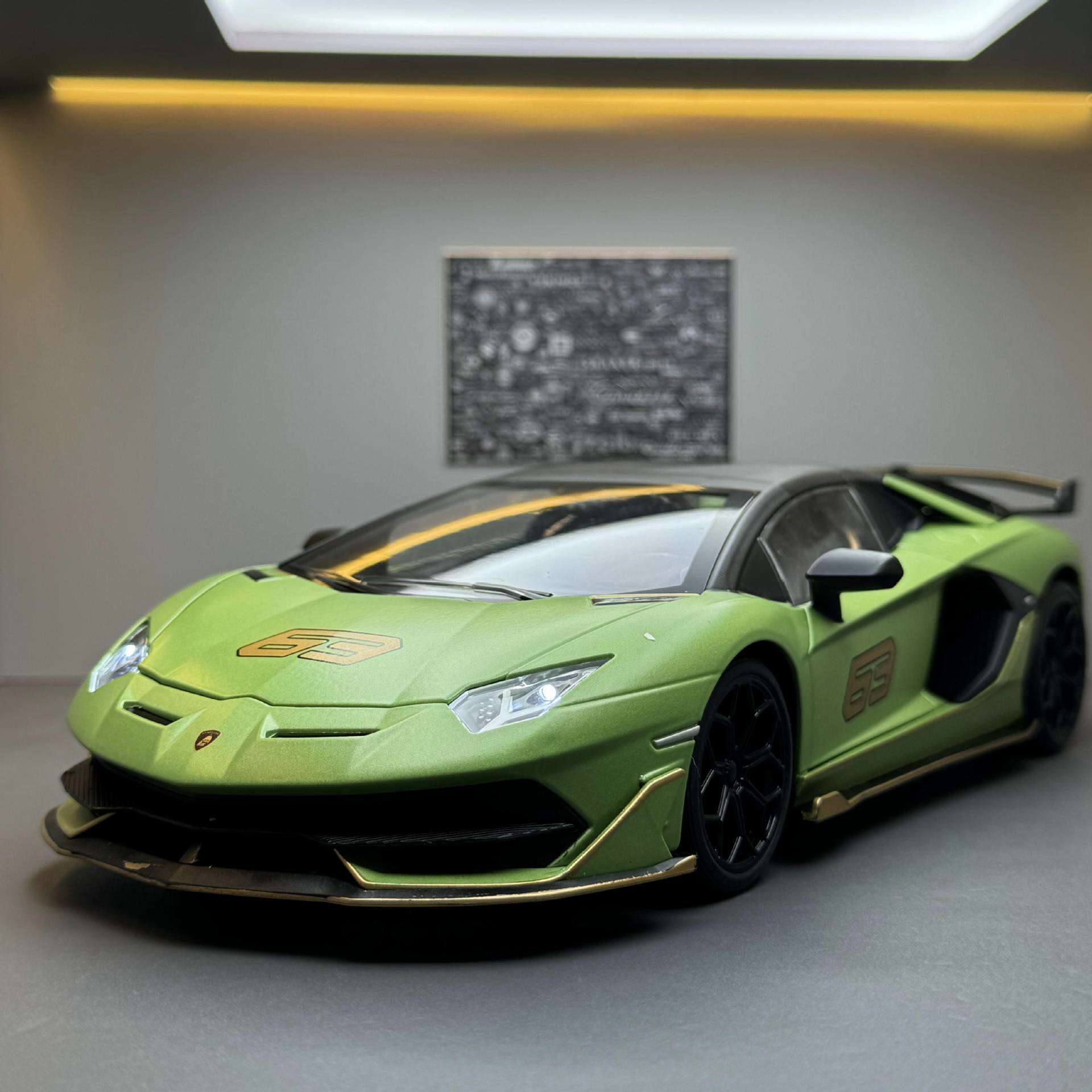 OK合金车模1比18兰博SVJ63跑车隐藏款滑行玩具车音乐模型摆件