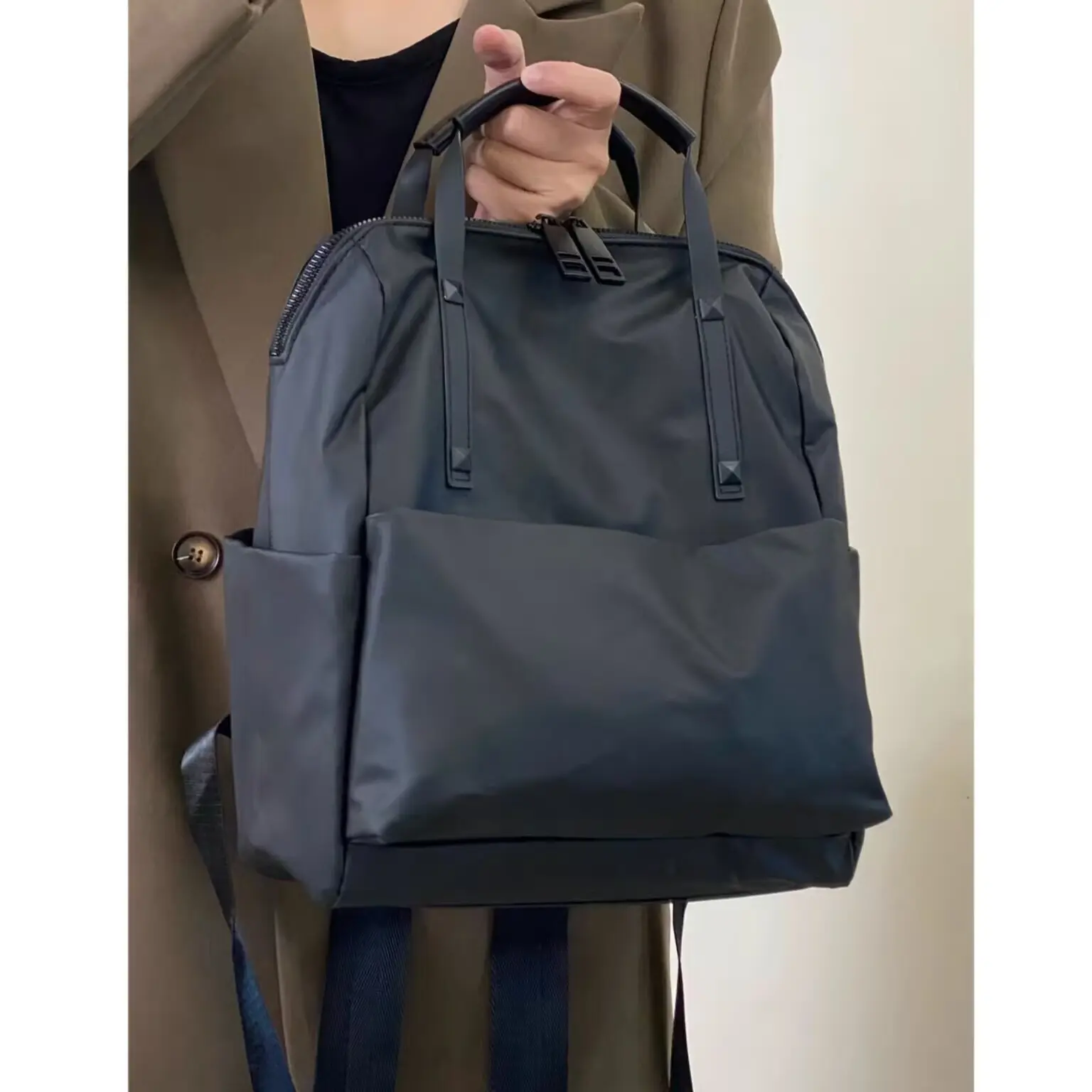 美国潮牌防水尼龙布双肩包2025新款潮旅行背包时尚百搭