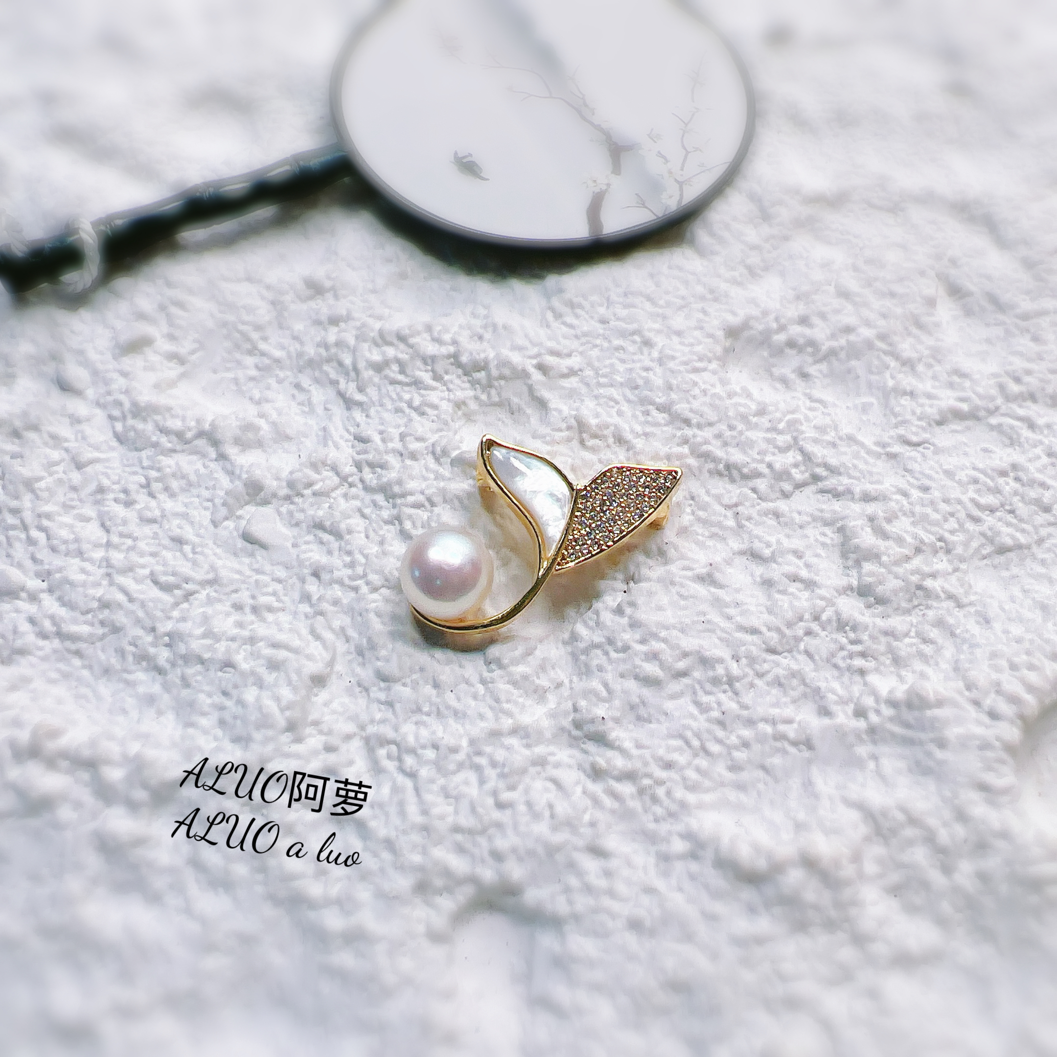 天然淡水珍珠镶嵌胸针胸花别针原创设计饰品女轻奢小众高级气质