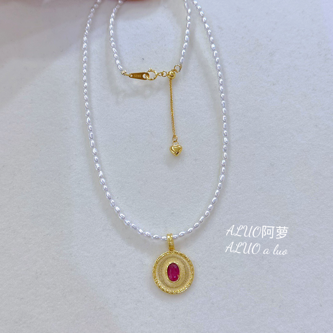 天然淡水珍珠baby珠项链银镀金镶嵌红宝石锁骨链颈链女原创设计女