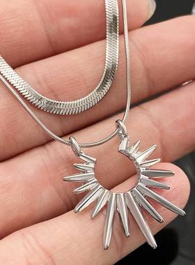 Double layered women choker chain high-end feeling Necklace