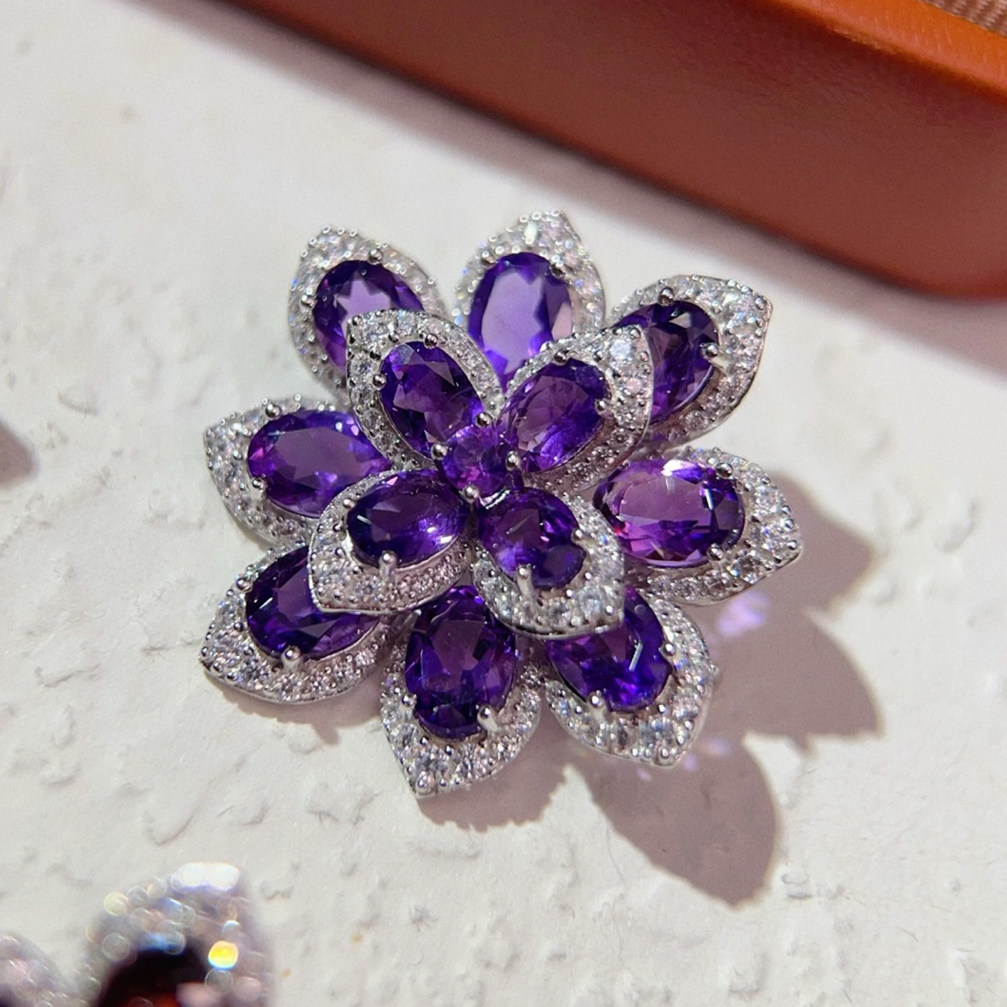 星赞925纯银镀金天然南非紫水晶花花吊坠胸针两用款复古欧美个性