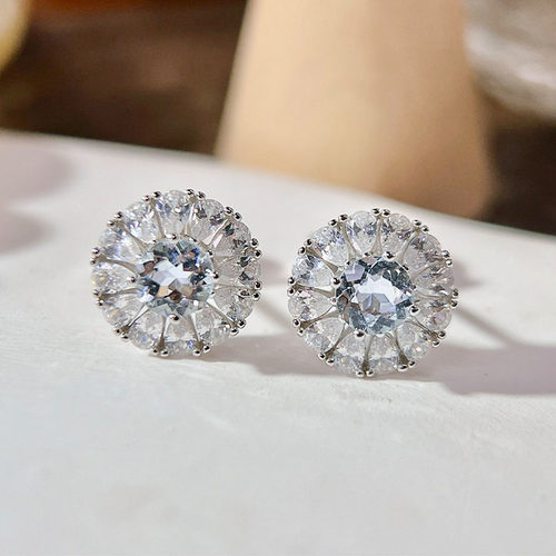 星赞轻奢珠宝925银约0.8克拉天然圆形海蓝宝太阳花耳钉耳环百搭款