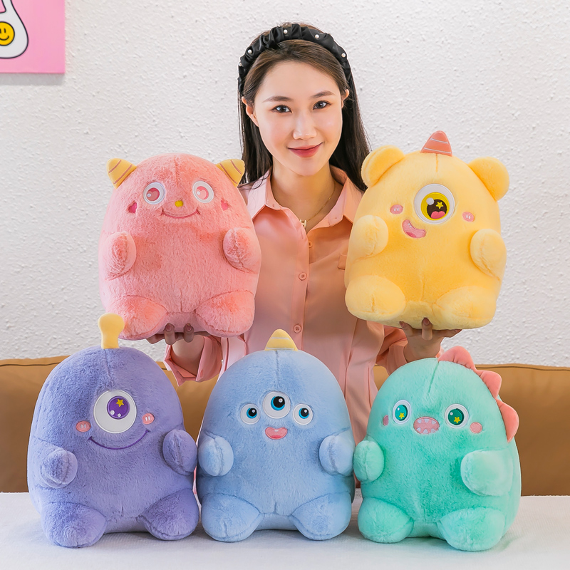 超萌溏心小怪兽毛绒玩具