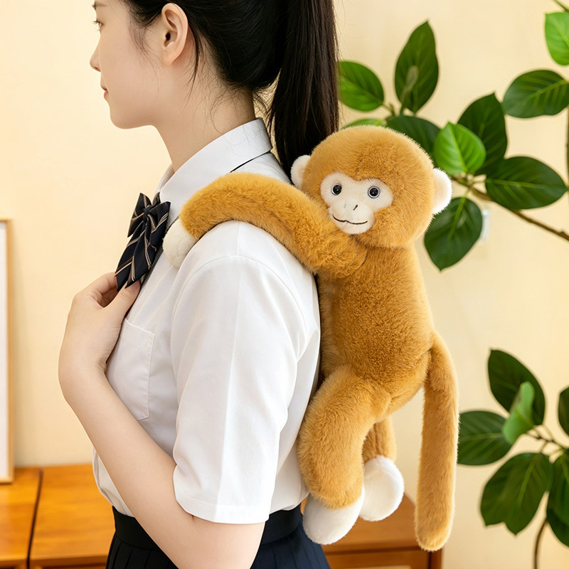 可爱森林动物背挂小猴子毛绒玩图片