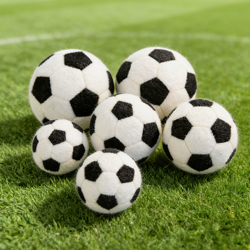 仿真黑白毛绒玩具足球玩偶布娃娃拍摄道具手工儿童游戏陪伴抱枕男,玩具/童车/益智/积木/模型,毛绒/玩偶/公仔/布艺类玩具,淘宝优惠券,粉丝福利购,淘宝优惠卷