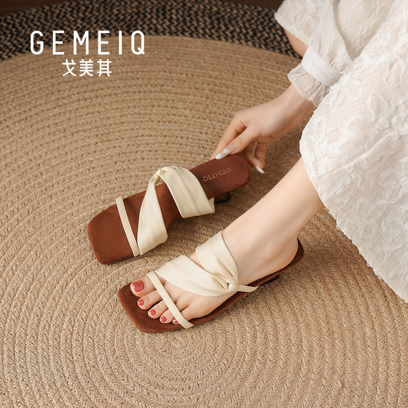 戈美其法式复古绑带一字拖女夏季外穿坡跟露趾设计感小众凉拖鞋子
