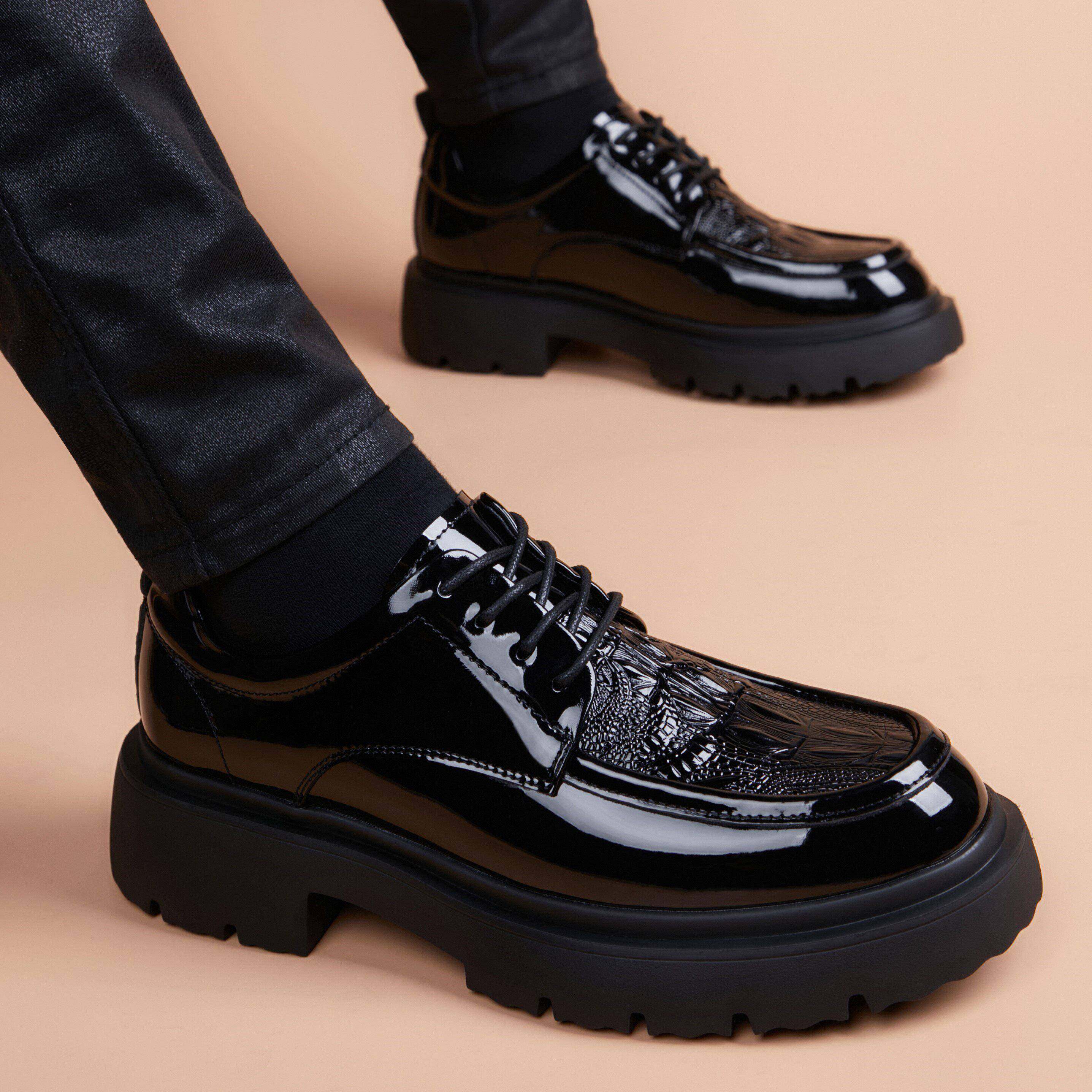 高档皮鞋男款软底防臭2025新款真皮厚底增高商务休闲英伦风德比鞋,流行男鞋,休闲皮鞋,淘宝优惠券,粉丝福利购,淘宝优惠卷