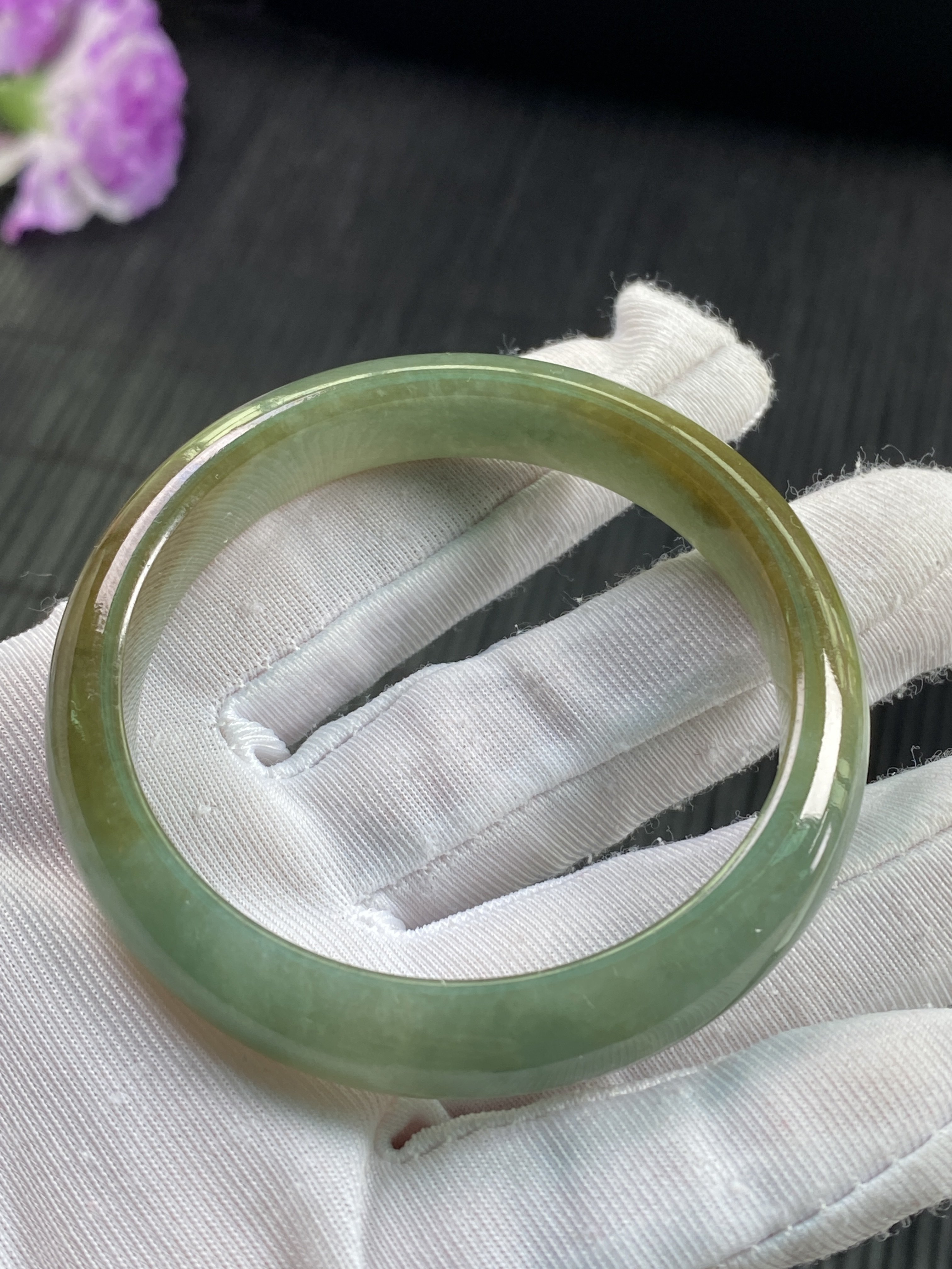 51正圈 天然A货翡翠黄翡飘花手镯 掌宽62mm左右戴 证书编号7180