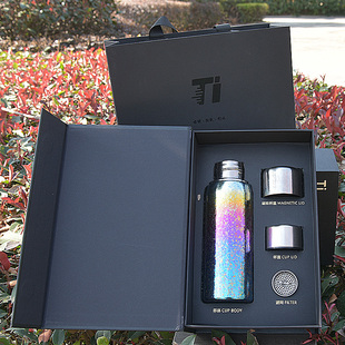 纯钛磁吸保温杯480ML高档送礼全钛杯养生杯送PU皮杯套