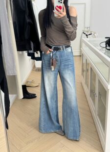 韩系高腰显瘦休闲遮肉直筒宽松阔腿拖地牛仔裤 新款 2025秋季 OOH