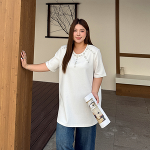 洋气手缝钻大码T恤女减龄2026春新款胖mm宽松中长款厚款短袖上衣