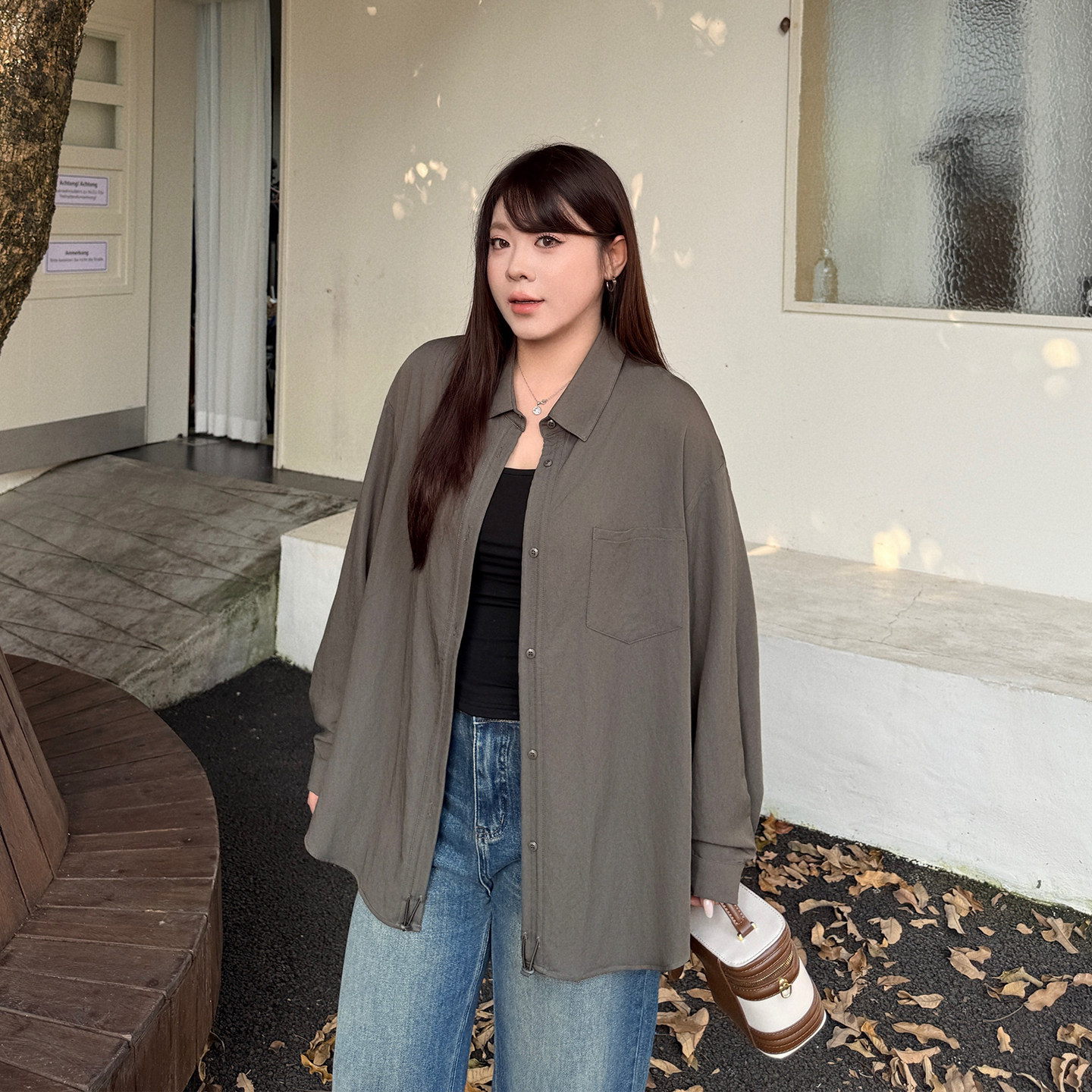 大码女装秋款长袖衬衫百搭巨遮肉
