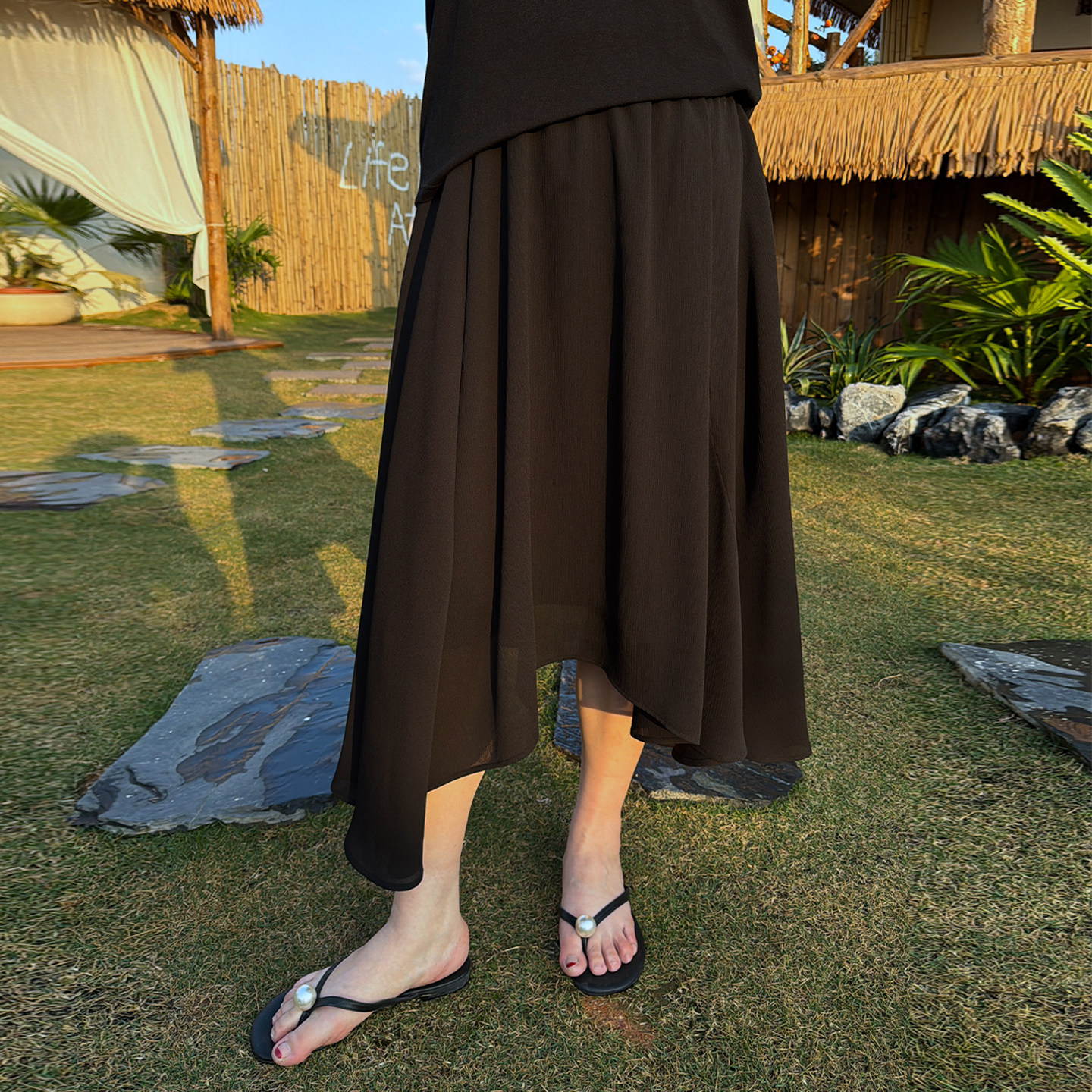 大码女装雪纺皱不规则下摆半身裙2026年新款胖mm高腰遮胯中长裙