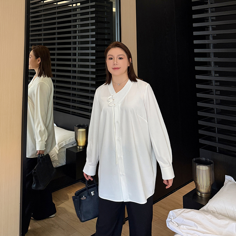 国风盘扣缎面衬衫大码女装2025年春季胖妹妹mm宽松中长款复古衬衣