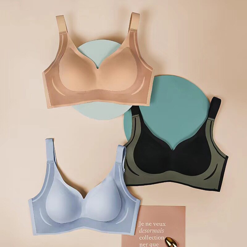 乳胶内衣女无钢圈薄款无痕调整型防下垂收副乳小胸聚拢背心式文胸