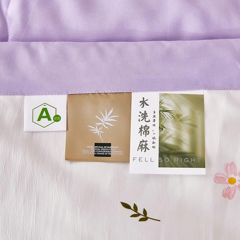 Summer was washed with water by air conditioners, and summer