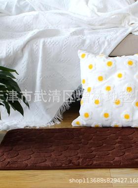 The chubby bath floors are closed to the doorsteps of the pe