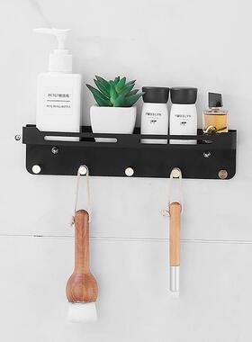 Puncture-free house with a kitchen shelf key attached to a s