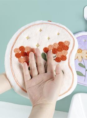 Cant hang with a thick flower   Its cute   Don