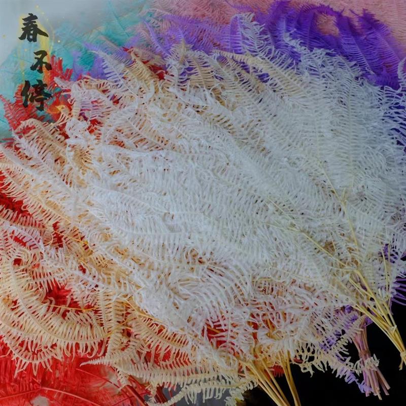 Im going to have to put on a set of bouquets for the weddin