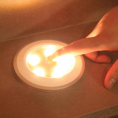 The remote-controlled usb charge cabinet gift for the new an