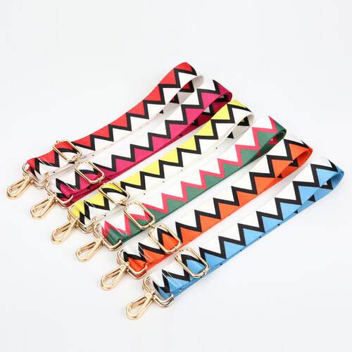 A seven-colour female-coloured strap with a serrated back be