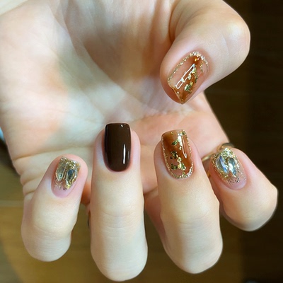 纯手工穿戴美甲短款成品显白温柔高级猫眼秋冬红棕咖琥珀钻香槟金