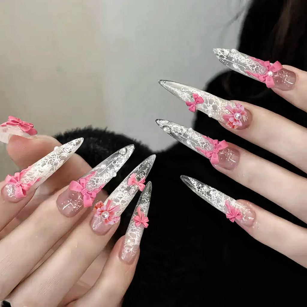 纯手工穿戴美甲成品长款显白温柔高级粉蝴蝶结白蕾丝冰透镂空甜酷