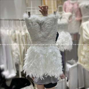 饰小个子抹胸连衣裙配胸针潮 拼接羽毛装 秋冬新款 别致珠片弹力修身