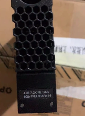 IBM 00AR144 2076-3304 4TB 7.2K 3.5 NL SAS 6Gb V7000 存储硬盘