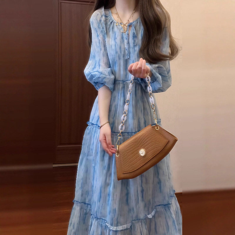 法式茶歇蓝色碎花孕妇长袖连衣裙