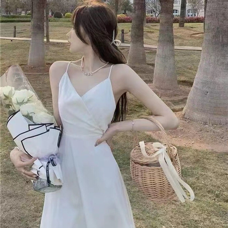 时尚吊带白月光女性感露背蝴蝶结白色中长裙法式复古有内里连衣裙