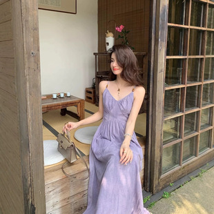 多巴胺绝美紫色吊带连衣裙女夏季时尚约会海岛边度假收腰沙滩裙子