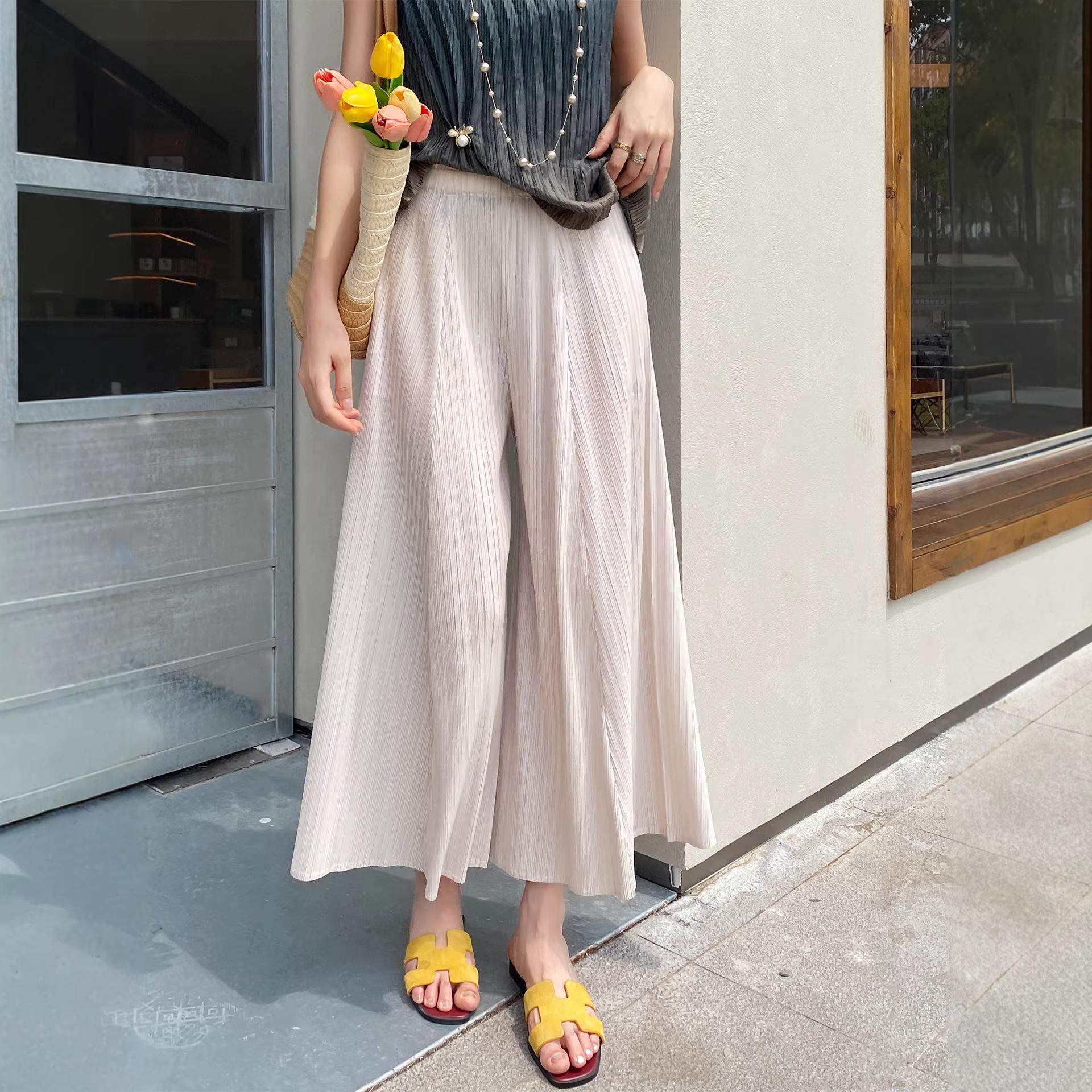 三宅设计感褶皱裤子女款夏季薄款阔腿裤垂感松紧腰休闲百搭大摆裤