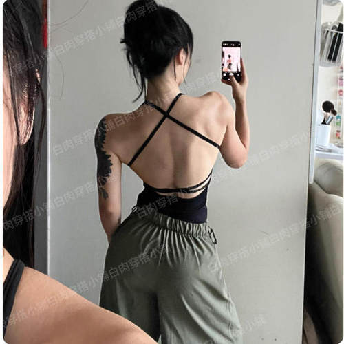 弹力带胸垫瑜伽背心上衣女士