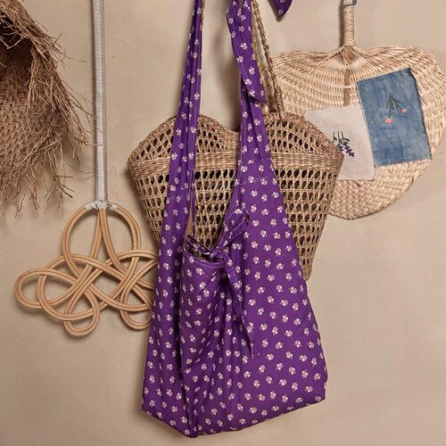 紫色碎花打结肩带蝴蝶结斜挎包