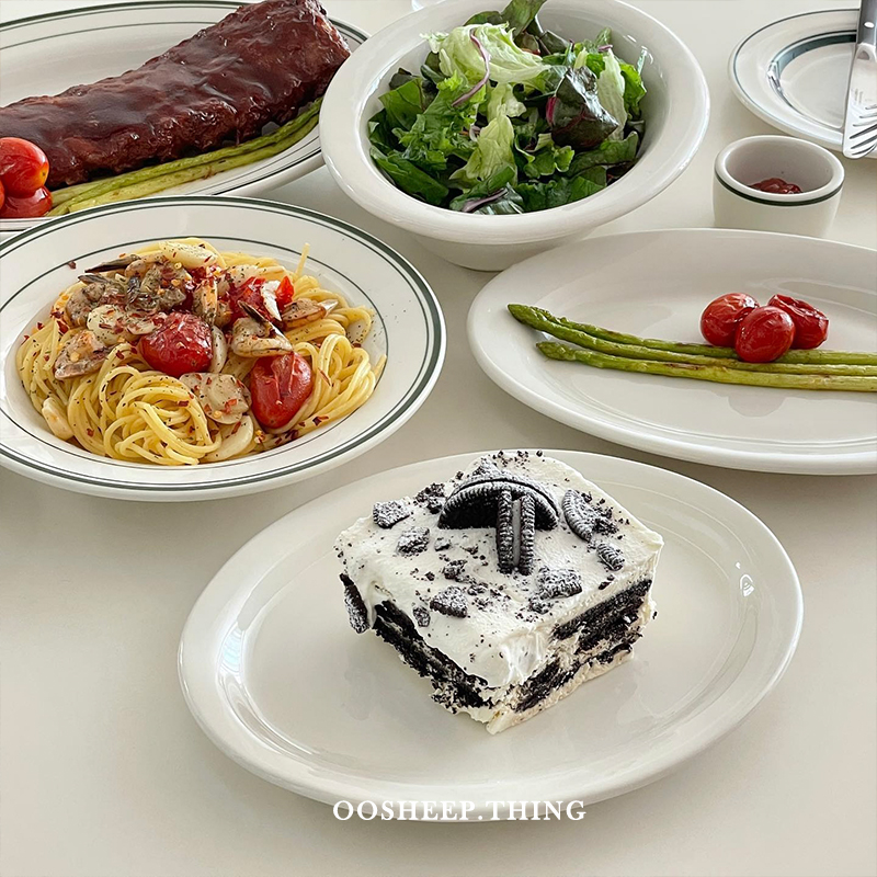 oosheep 乳白窄边釉下彩早餐盘8寸甜品盘椭圆盘ins博主同款西餐盘
