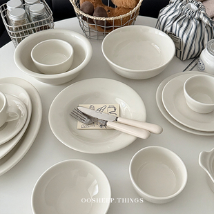 ooheep乳白色高颜值盘子tuxton韩式釉下彩餐具套装简约面碗饭碗