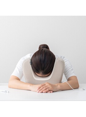 日本代购Timbre办公室午睡枕 可以带耳塞的枕头 坐着睡觉埋头枕