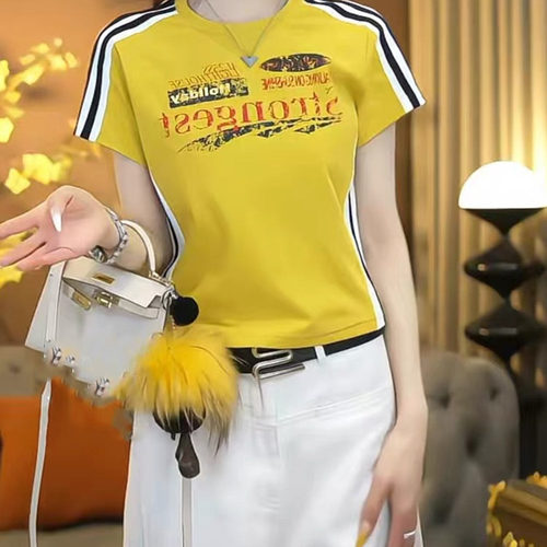 美式高街正肩短袖女夏季设计感