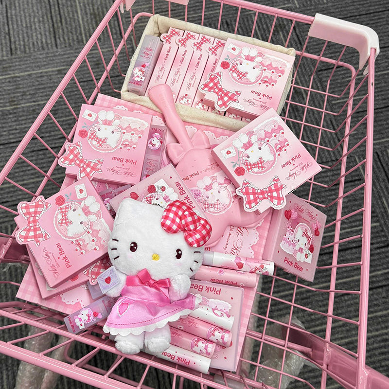 皮可熊Hellokitty联名礼盒送礼