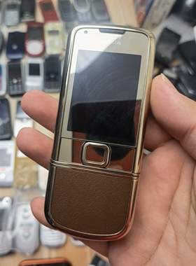 诺基亚 8800A 黄金版 原装无拆机 功能好 成色新 移动卡。实拍图