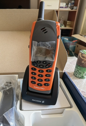 Ericsson R250 Pro International Version Stock Device, Brand New Full Set, Three-In-One, Cannot Be Used