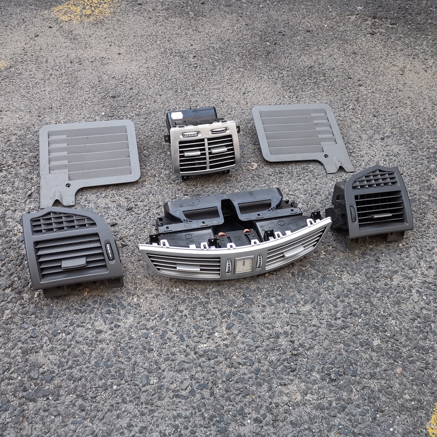 适用于奔驰W221仪表台S300扶手箱S350空调出风口S500马鞍桃木S600