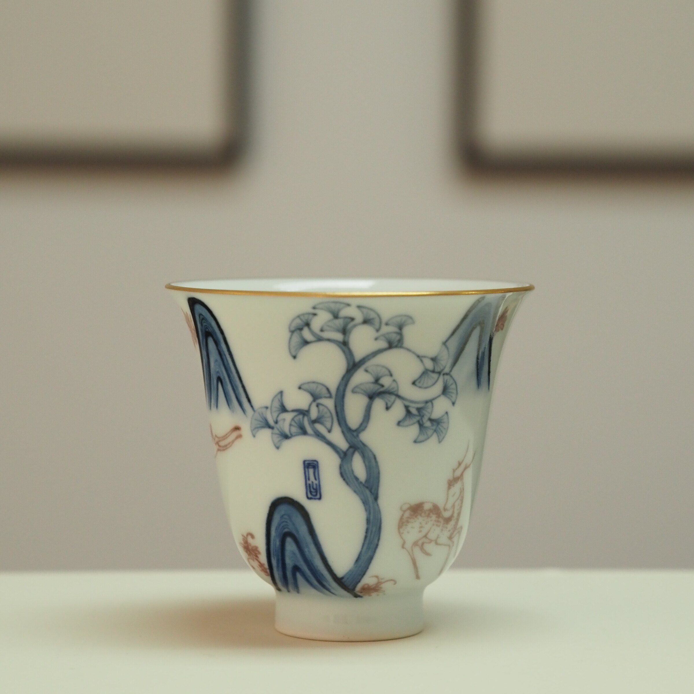 传老景德镇谷雨山房尹曰手绘青花釉里红山林麋鹿金边铃铛杯茶杯