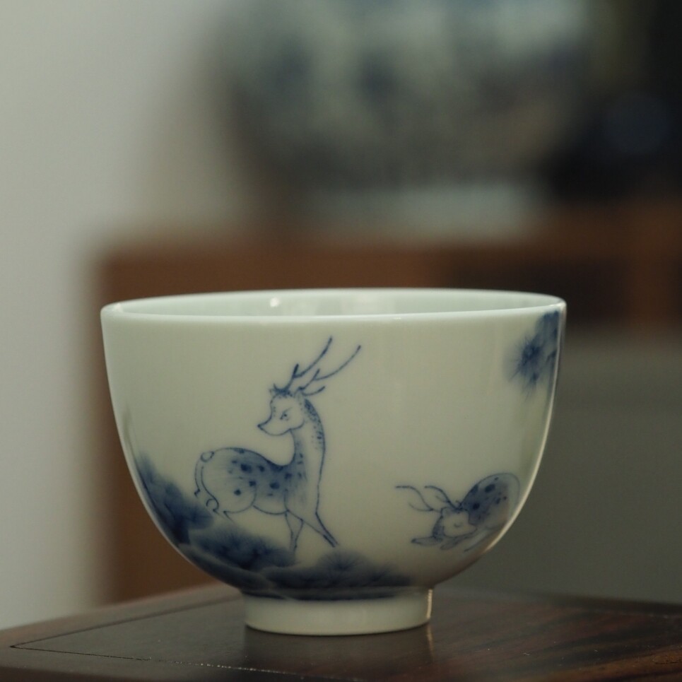 传老景德镇谷雨山房尹曰青花松山鹿苑来仪杯手工手绘茶杯