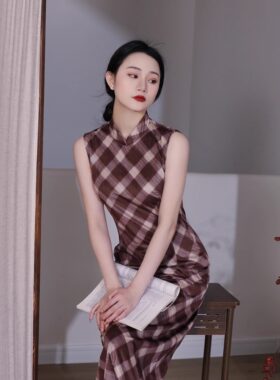 中式气质显瘦格纹复古无袖旗袍裙