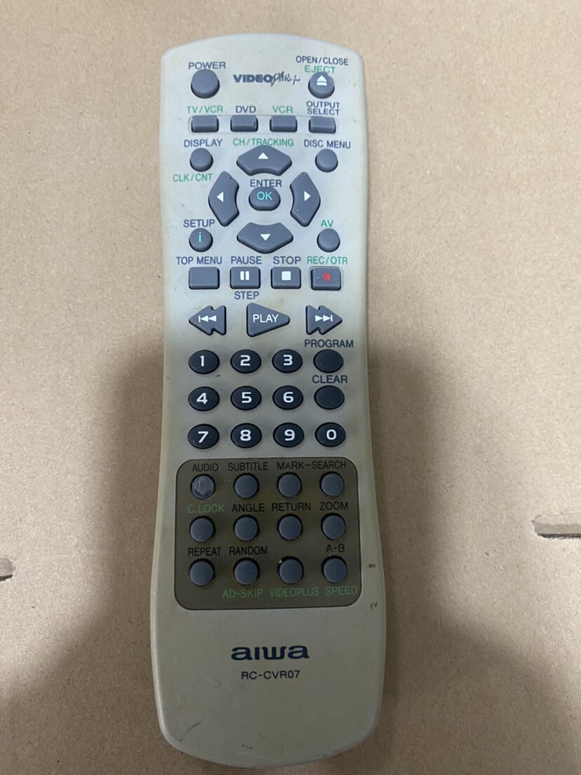 适合爱华 DVD带录像机音响遥控器：RC-CVR07（二手）